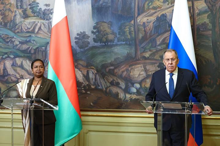 Here's What Russia Says About Trump's Plan to Resume Ukraine Peace Talks After Iran War Ends