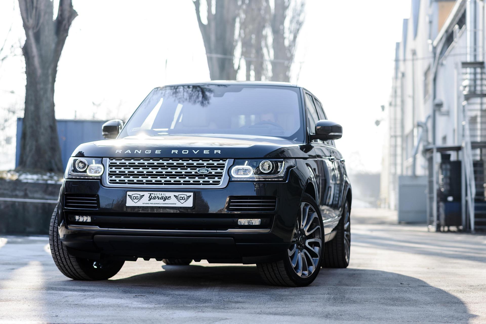 JLR Achieves Net Cash Positive Milestone Amid Flat FY25 Sales