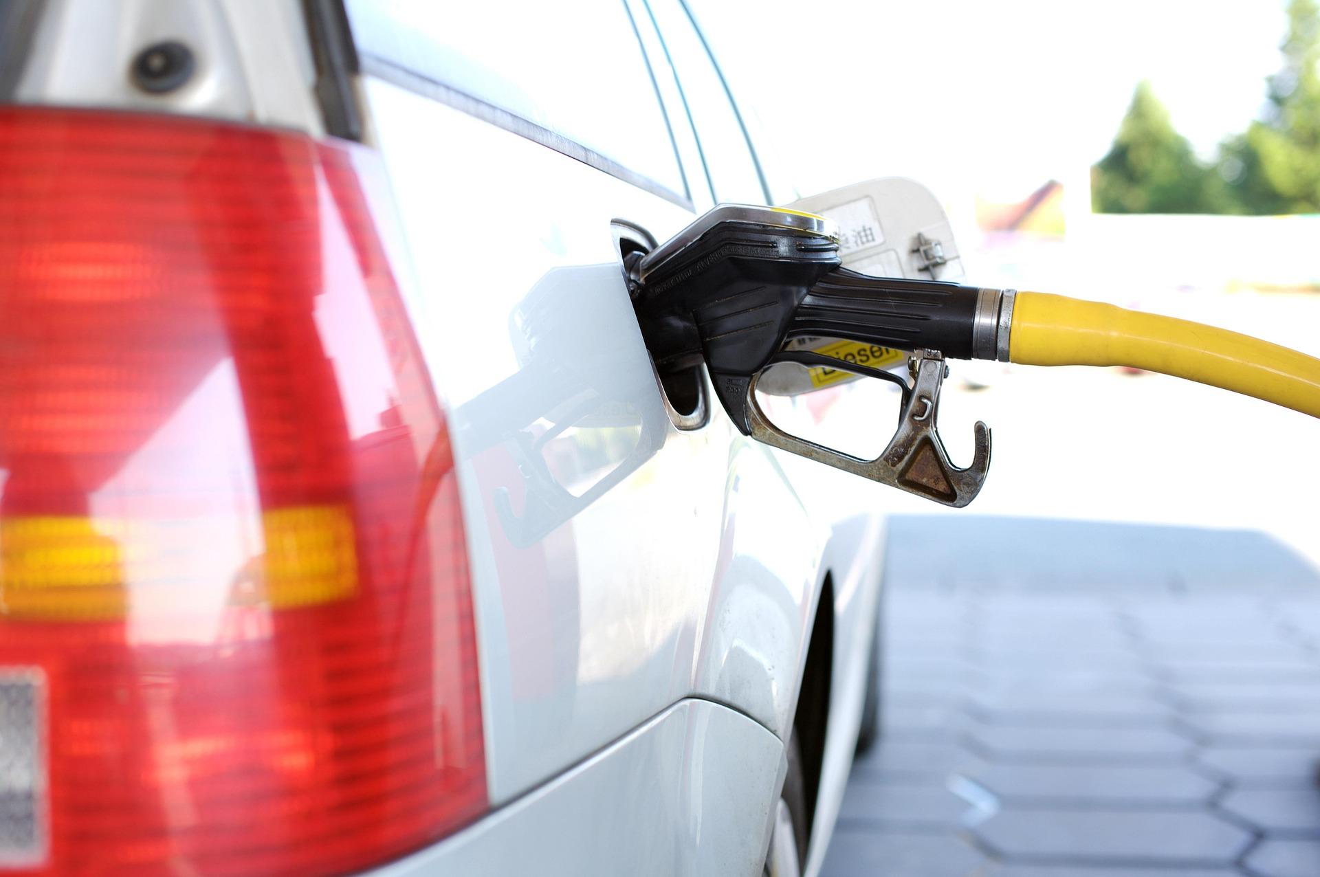 Rising Israel-Iran Tensions: How Surging Oil Prices Could Hit India’s Economy,Will Petrol Diesel Prices Rise?
