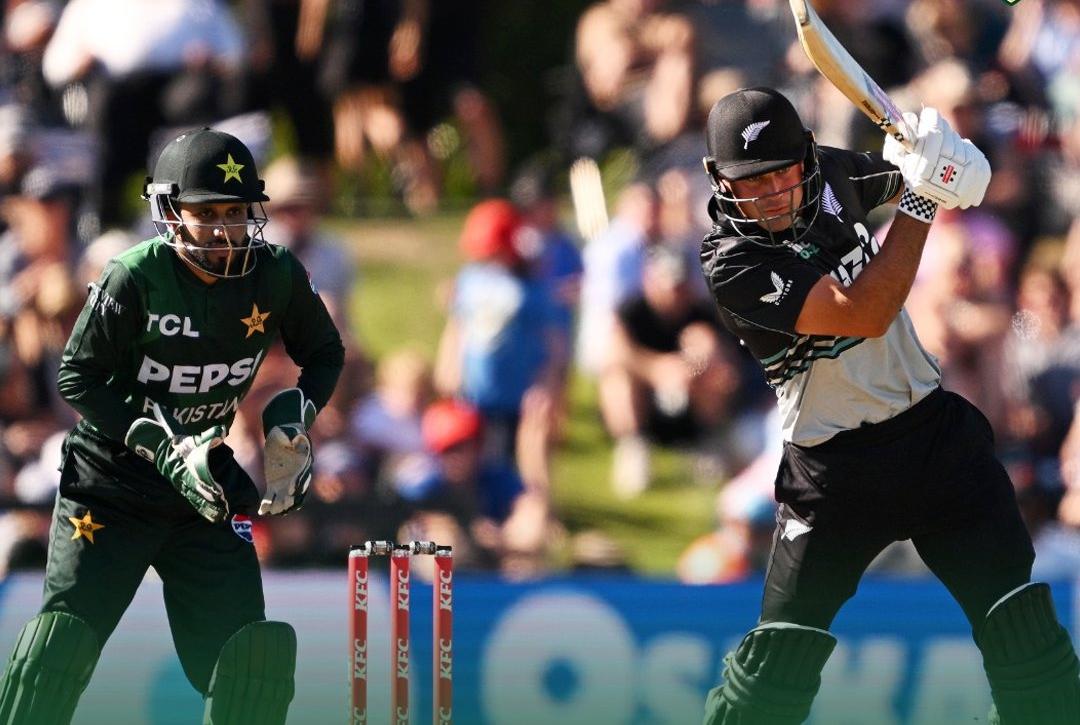 New Zealand Crush Pakistan in 1st T20I with 9-Wicket Win