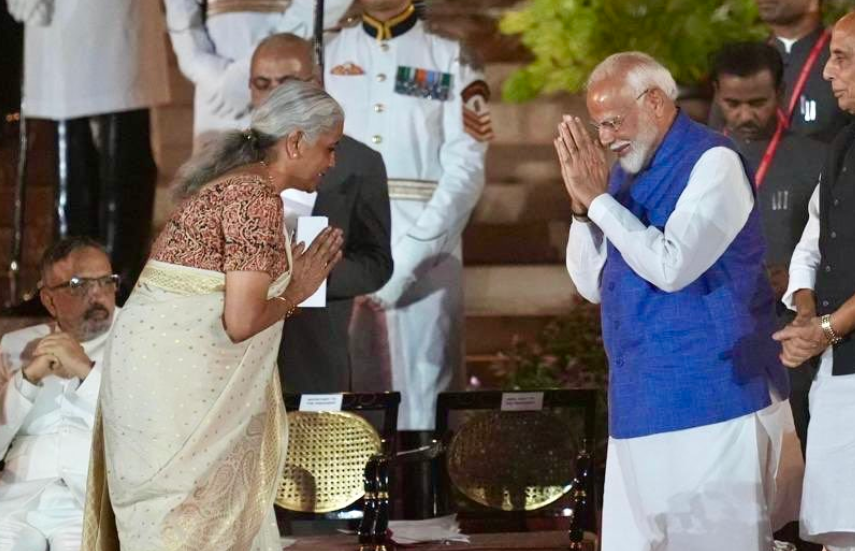 MDR on UPI Above ₹3,000? Finance Ministry and BJP Slam Congress’s "Rumor Factory"